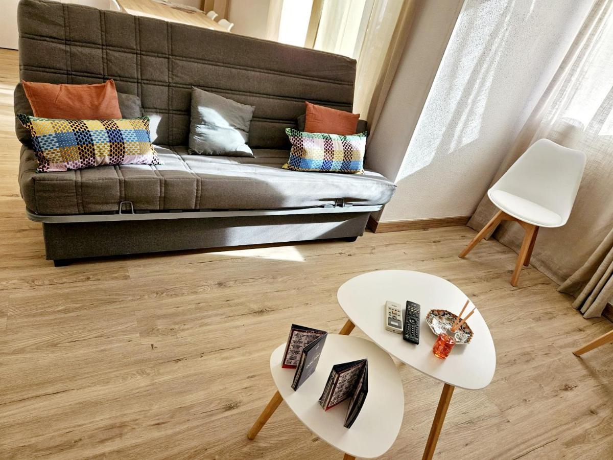 Apartamento Familiar En Triana Севилья Экстерьер фото