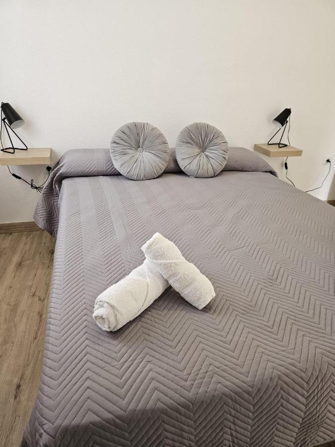 Apartamento Familiar En Triana Севилья Экстерьер фото