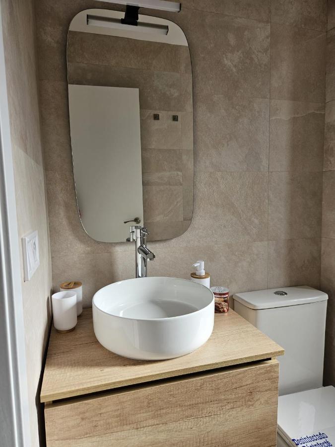 Apartamento Familiar En Triana Севилья Экстерьер фото