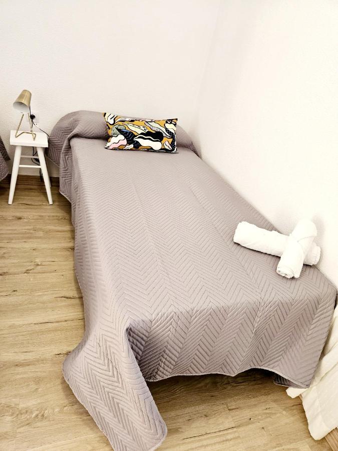 Apartamento Familiar En Triana Севилья Экстерьер фото