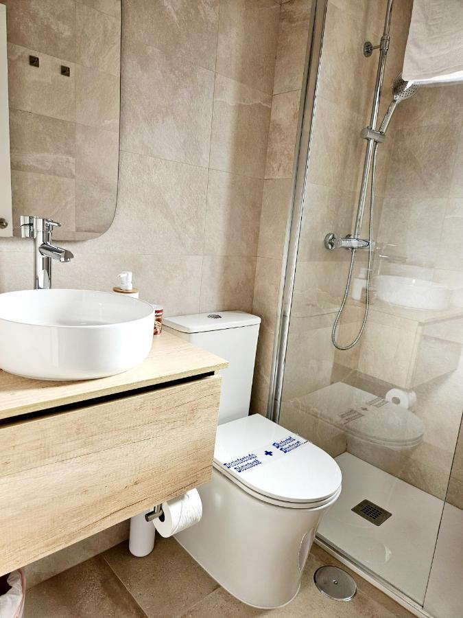 Apartamento Familiar En Triana Севилья Экстерьер фото